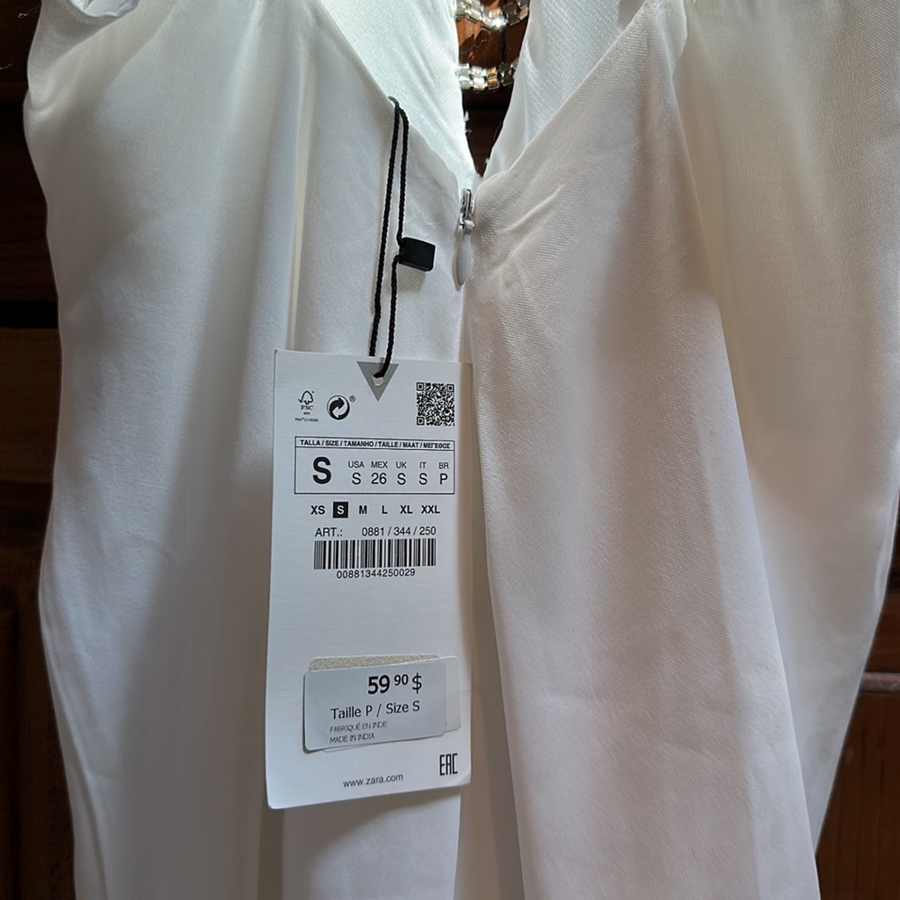 White slip dress - Picture 5 of 6
